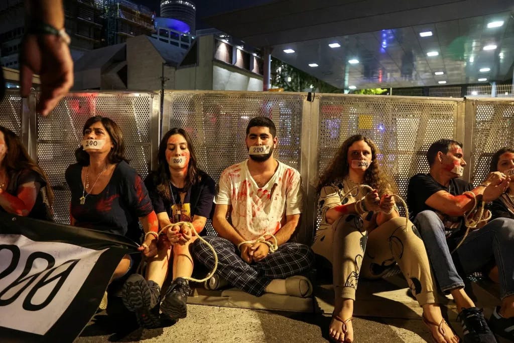 Protesters in Tel Aviv<strong> </strong>(Image: Itai Ron).